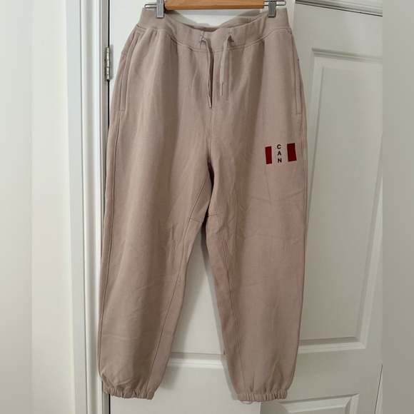 Lululemon unisex Sweatpants - Team Canada branded, Size M - Picture 1 of 3